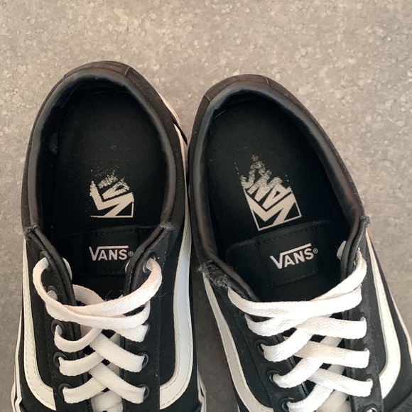 Vans Classic Old Skool 8.5 - Picture 8 of 9